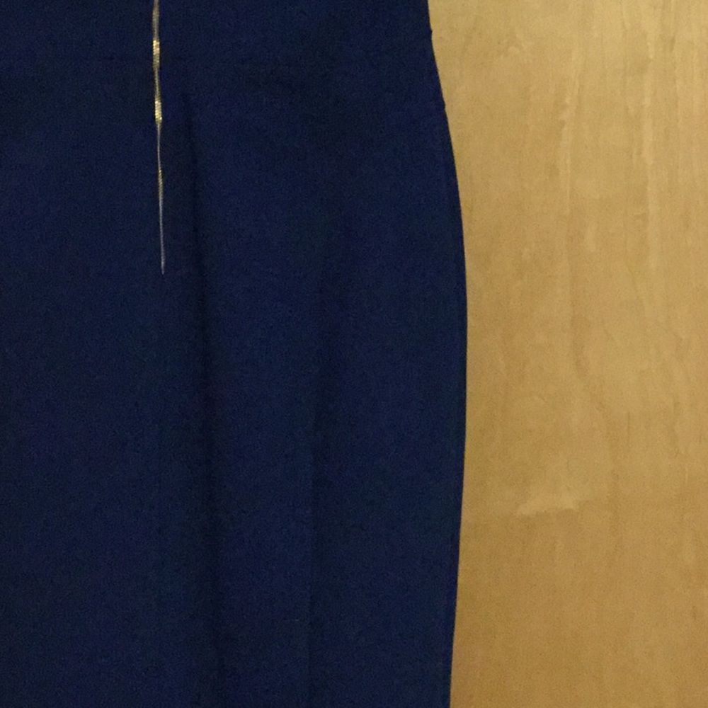Sweetheart Neck Midi Dress - Picture 7 of 8